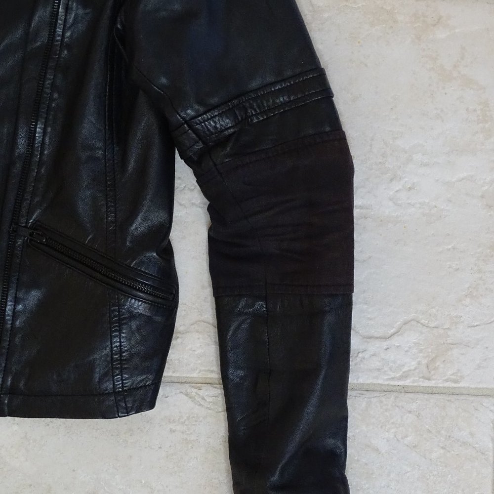 Leather Jacket - Picture 6 of 9